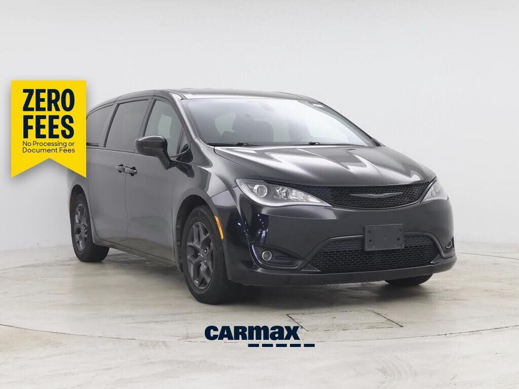 2020 CHRYSLER Pacifica