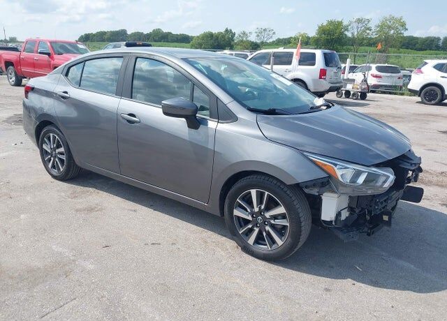 2021 NISSAN Versa