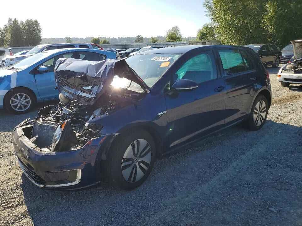 2018 VOLKSWAGEN e-Golf