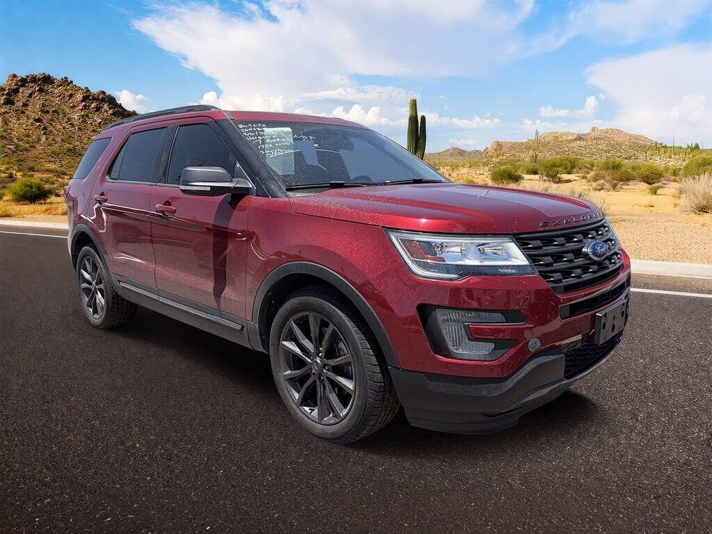 2017 FORD Explorer
