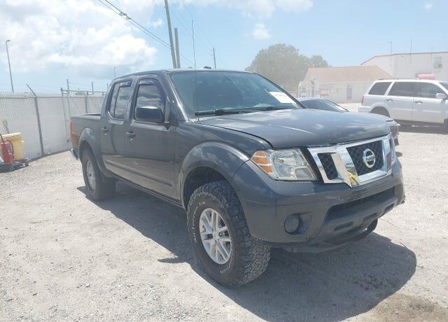 2015 NISSAN Frontier