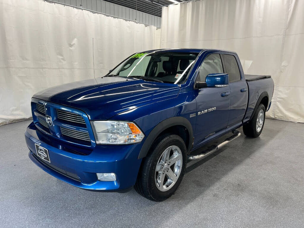 2011 DODGE Ram