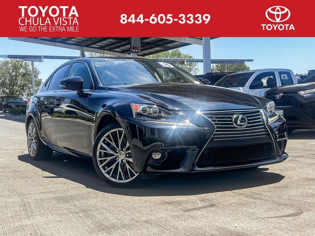2015 LEXUS IS