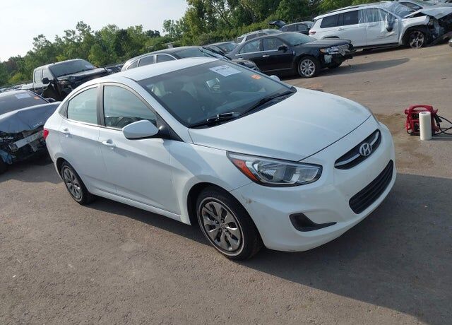 2016 HYUNDAI Accent