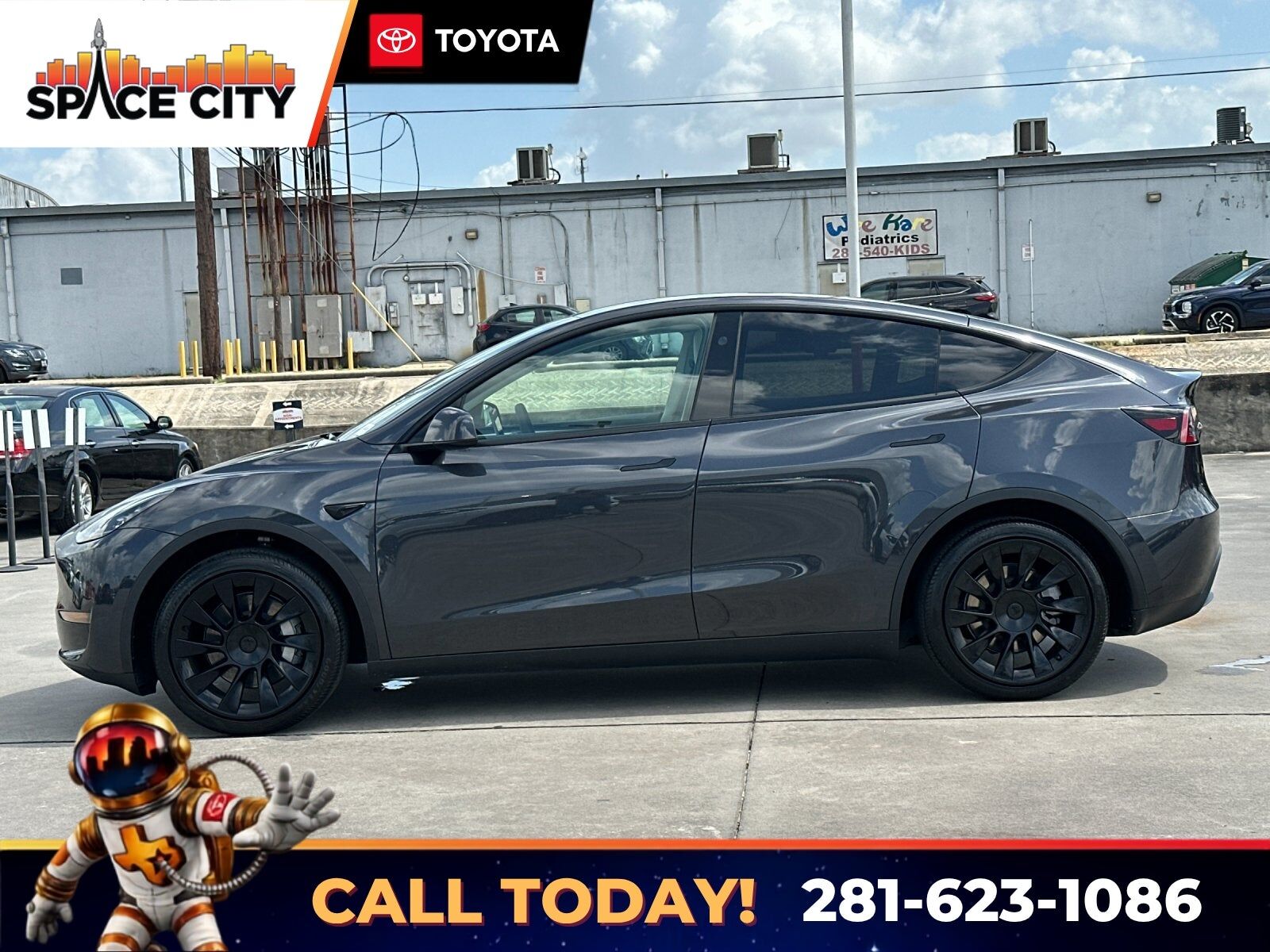 2024 TESLA Model Y