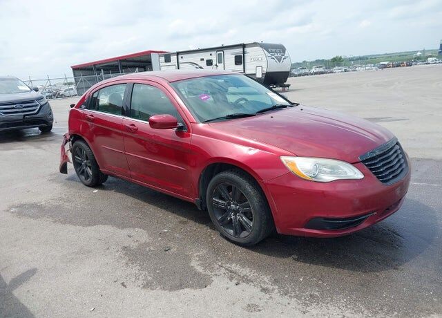 2012 CHRYSLER 200