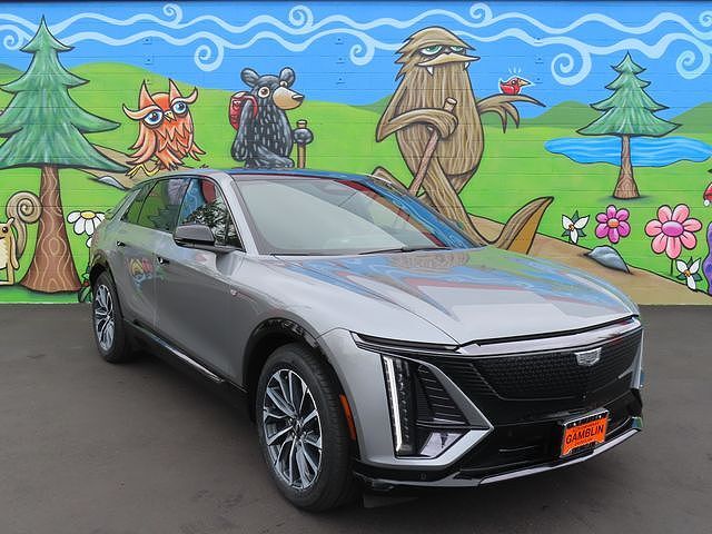 2024 CADILLAC Lyriq
