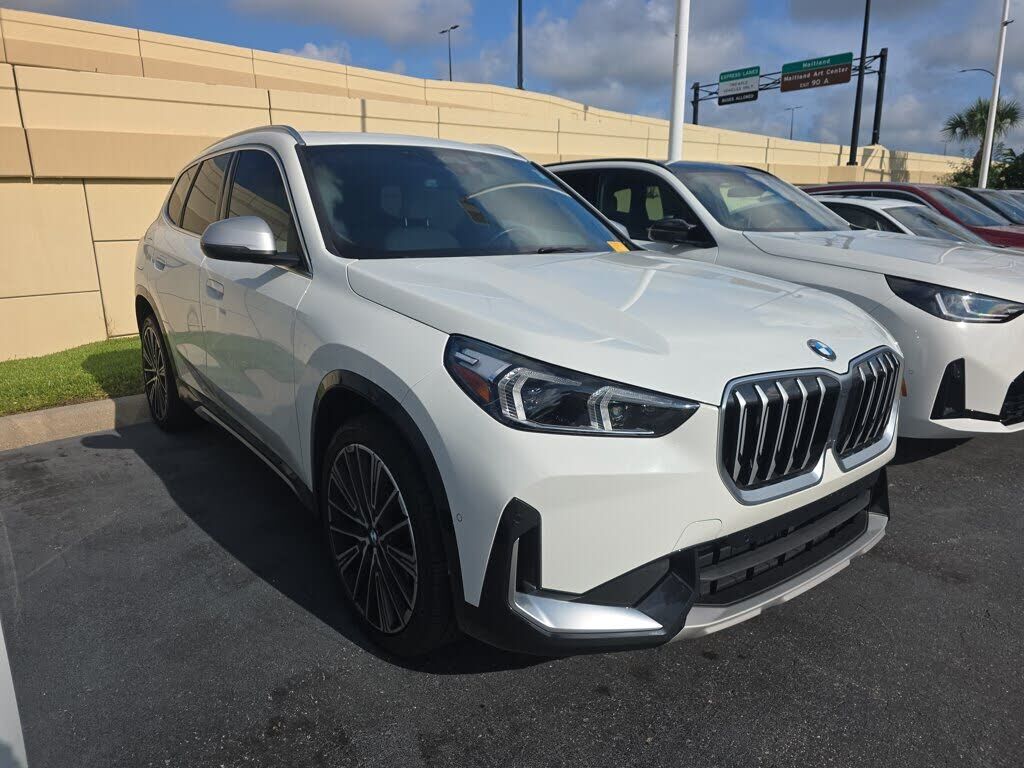 2024 BMW X1
