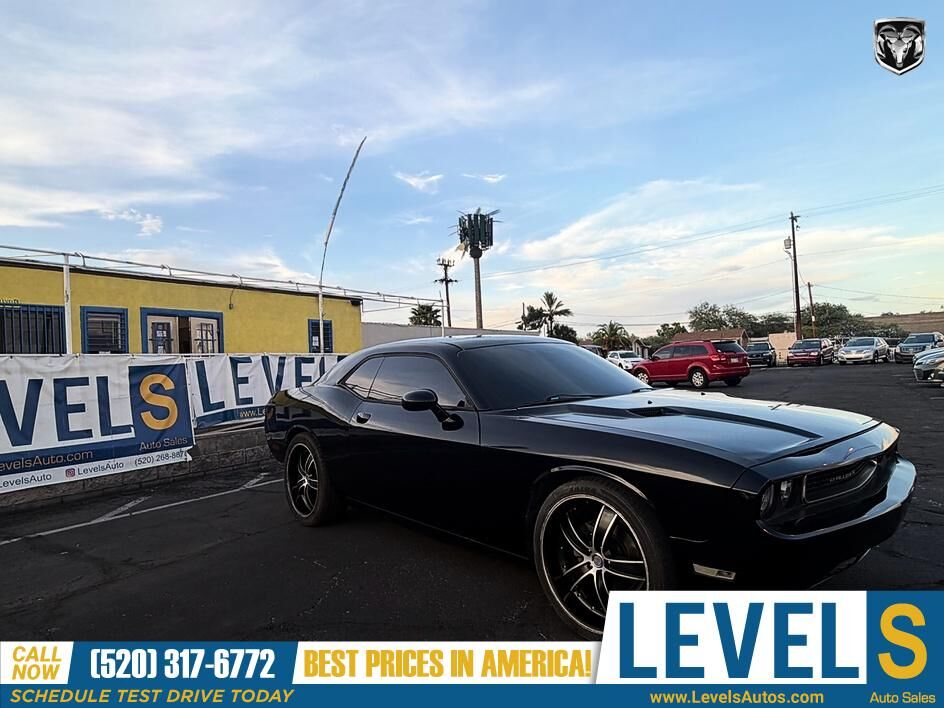 2012 DODGE Challenger