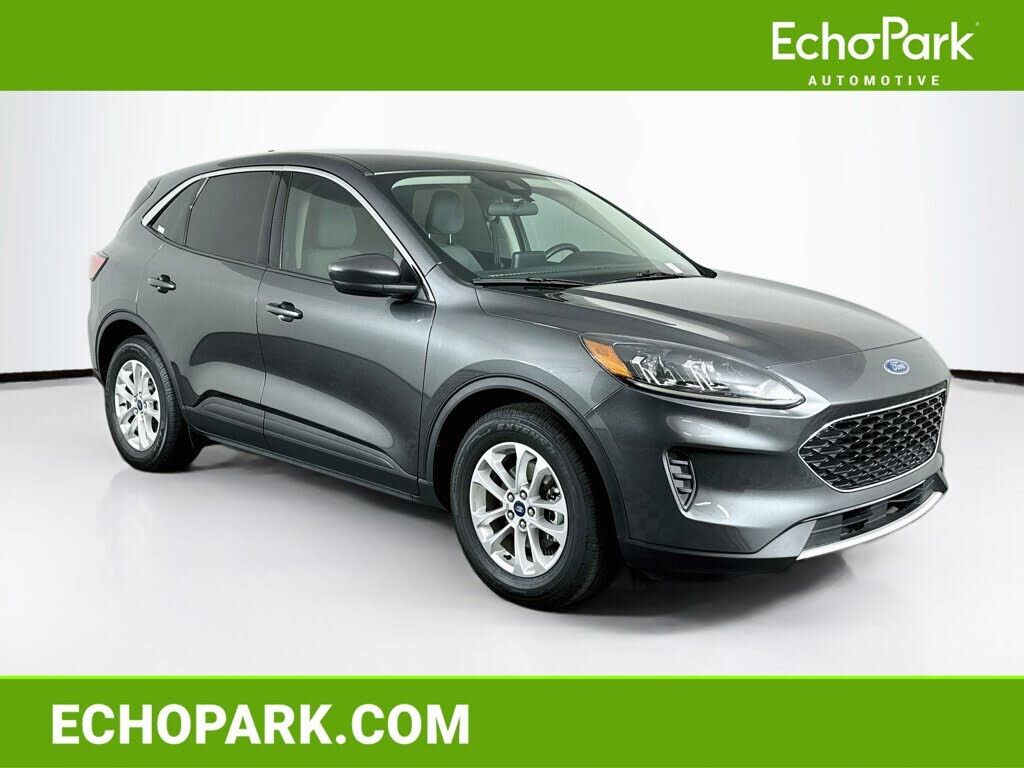 2020 FORD Escape
