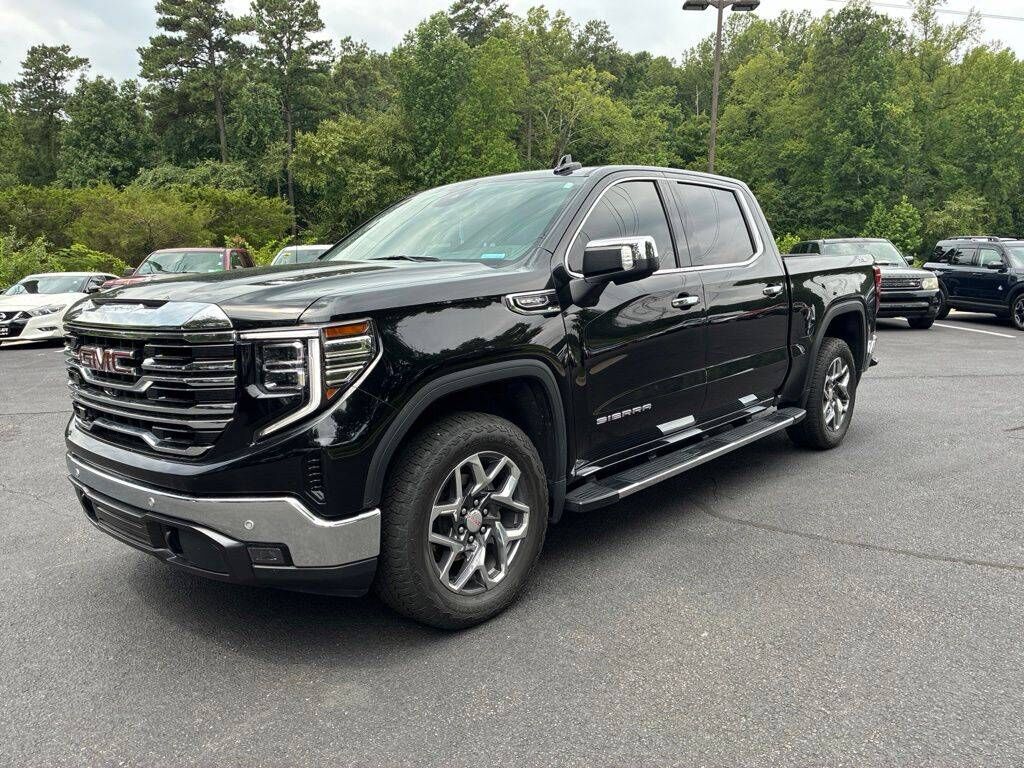 2024 GMC Sierra