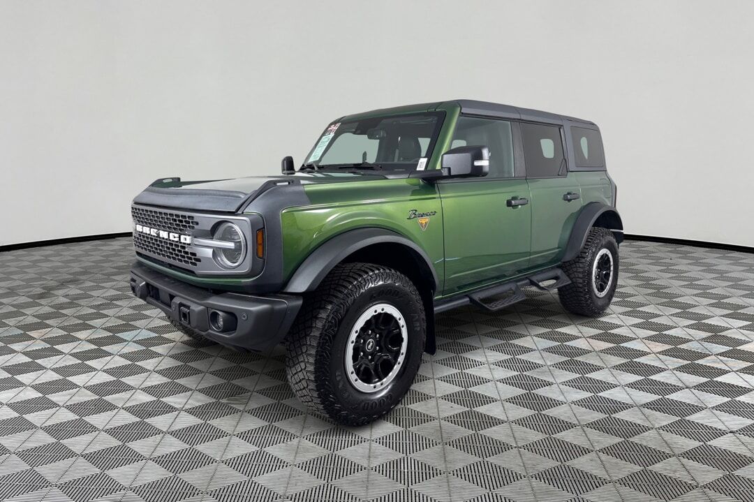 2023 FORD Bronco