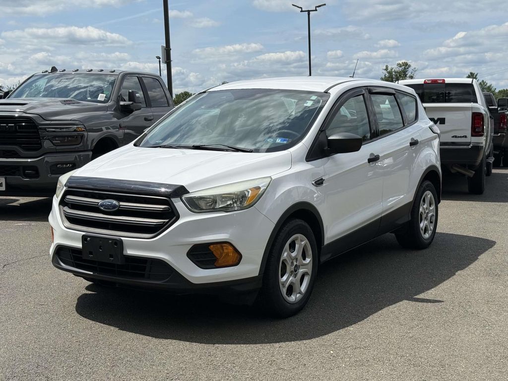 2017 FORD Escape