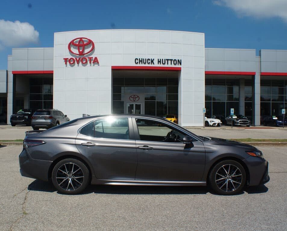 2024 TOYOTA Camry