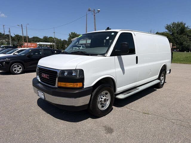 2025 GMC Savana