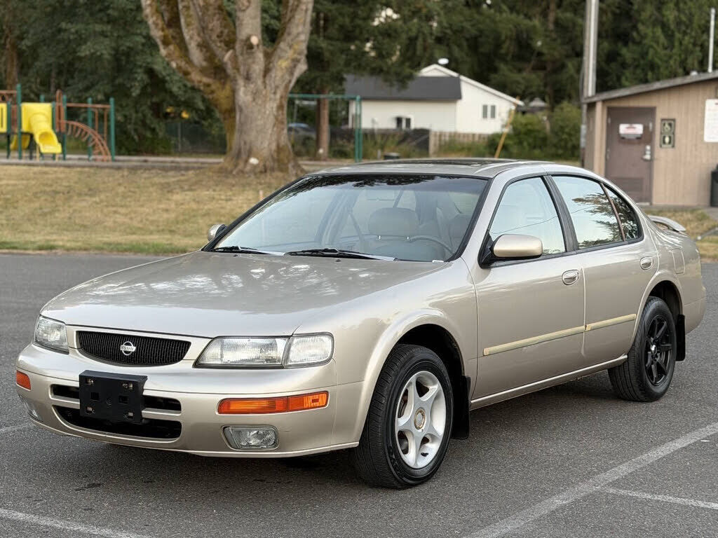 1996 NISSAN Maxima