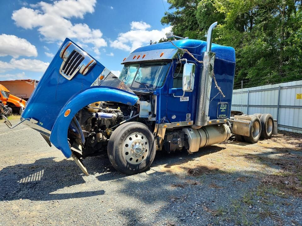 2020 FREIGHTLINER SD122