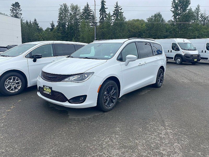 2020 CHRYSLER Pacifica