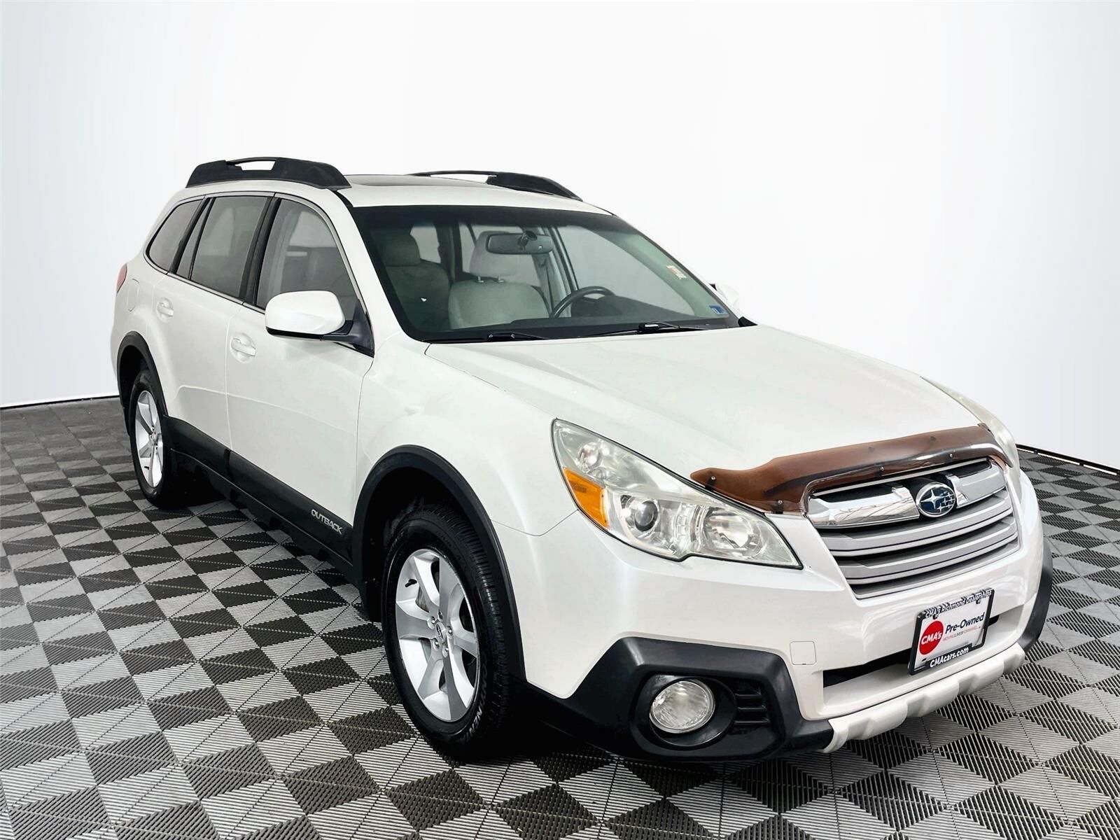 2013 SUBARU Outback