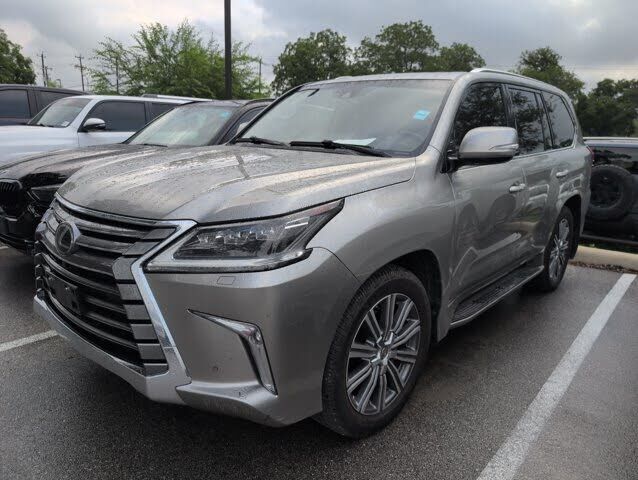 2017 LEXUS LX
