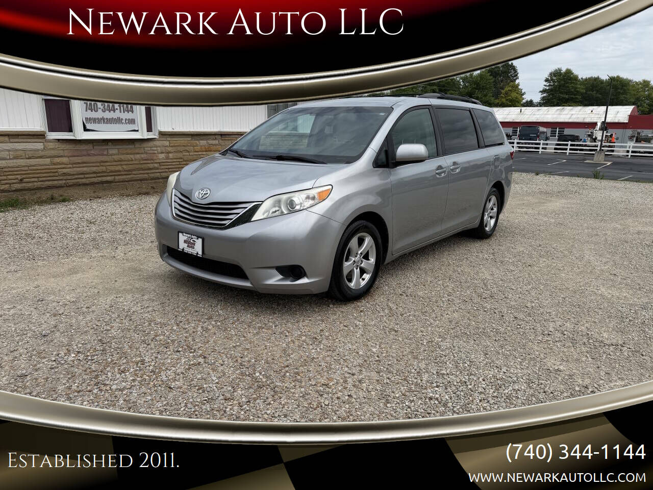 2016 TOYOTA Sienna