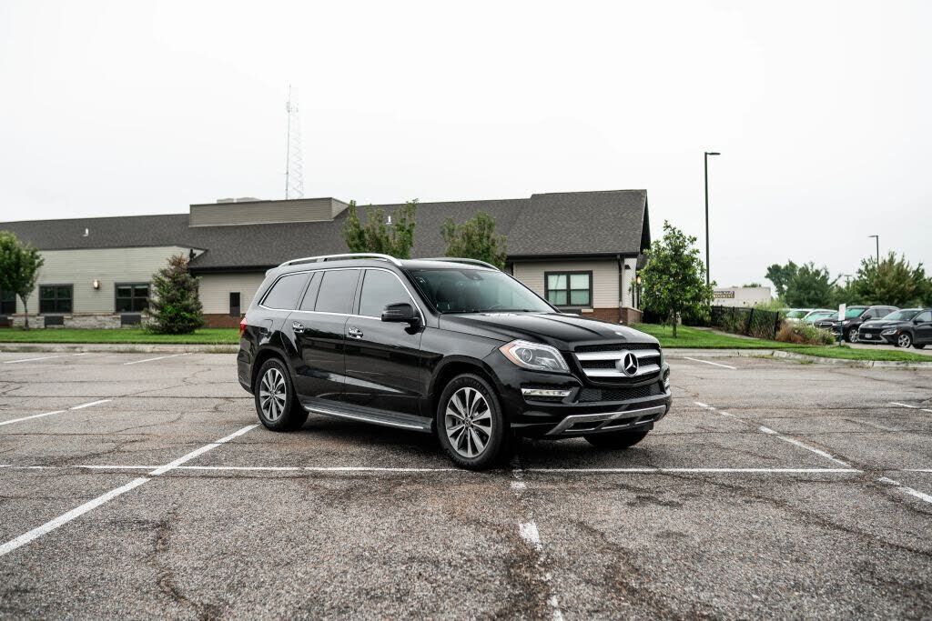 2015 MERCEDES-BENZ GL-Class