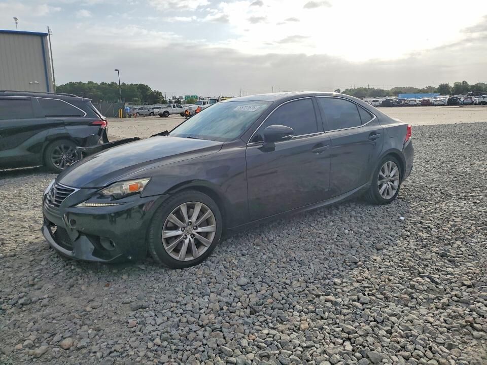 2016 LEXUS IS