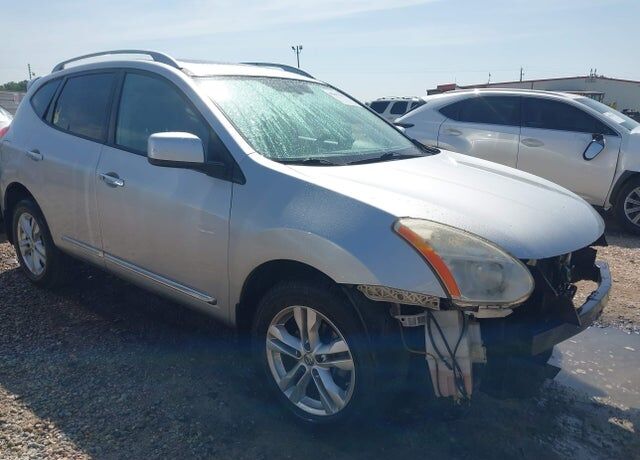 2013 NISSAN Rogue