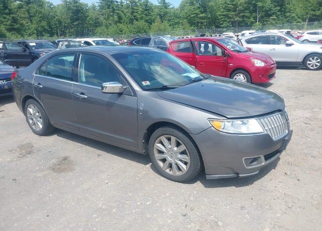 2012 LINCOLN MKZ