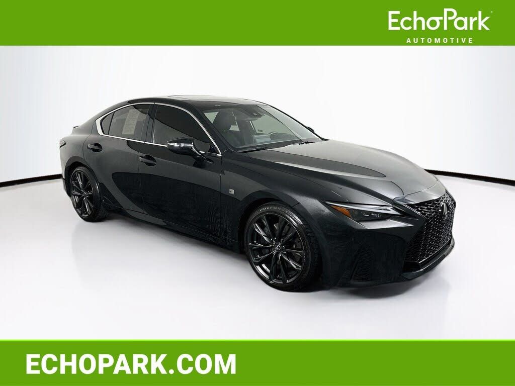 2025 LEXUS IS