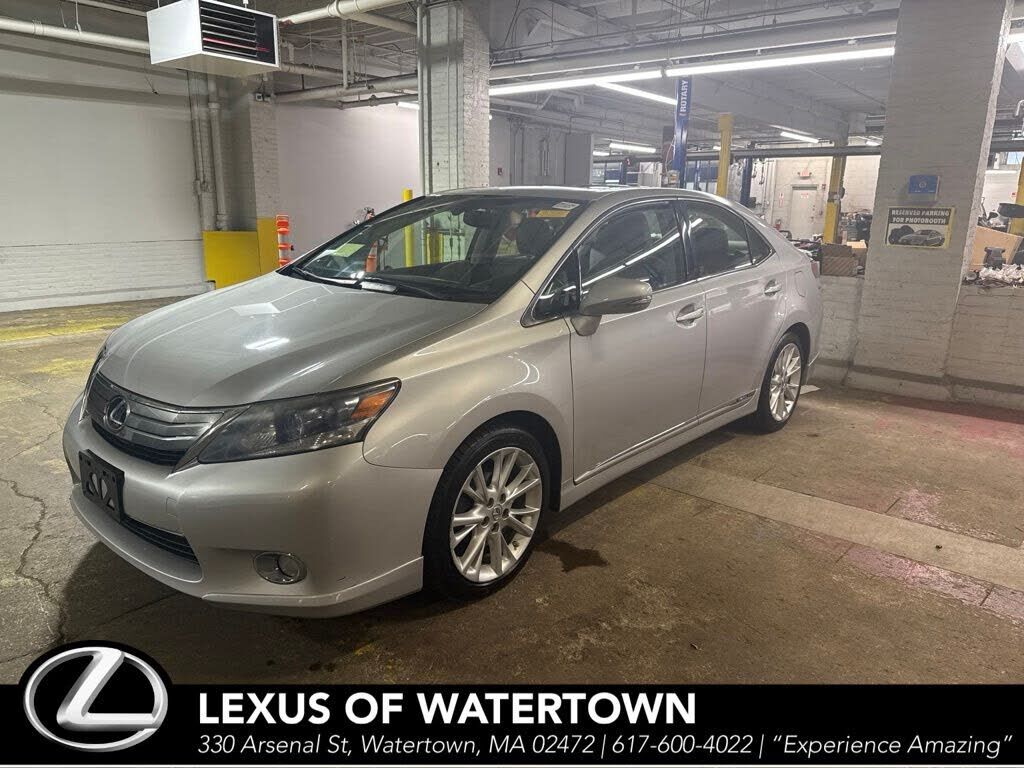 2010 LEXUS HS