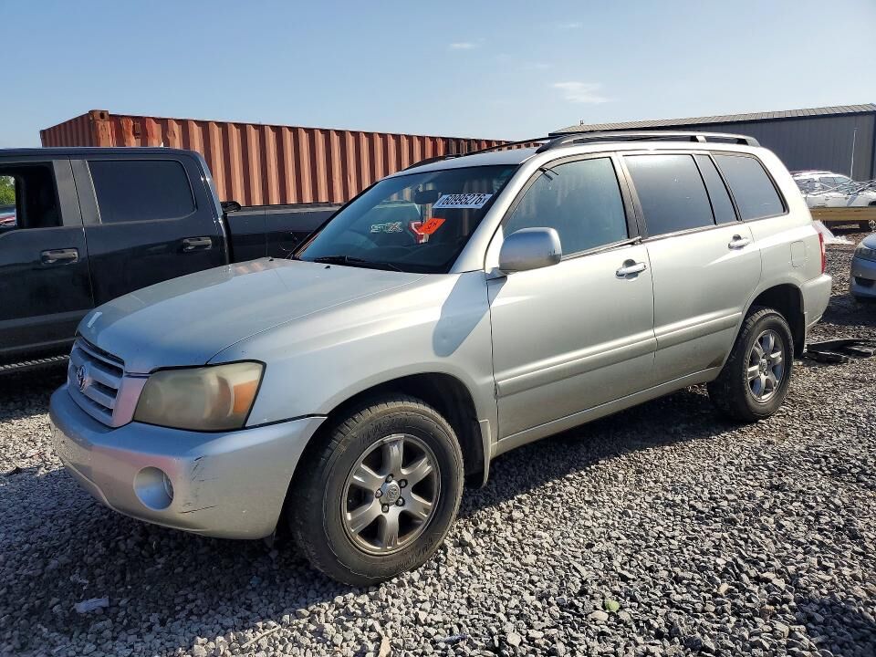2004 TOYOTA Highlander