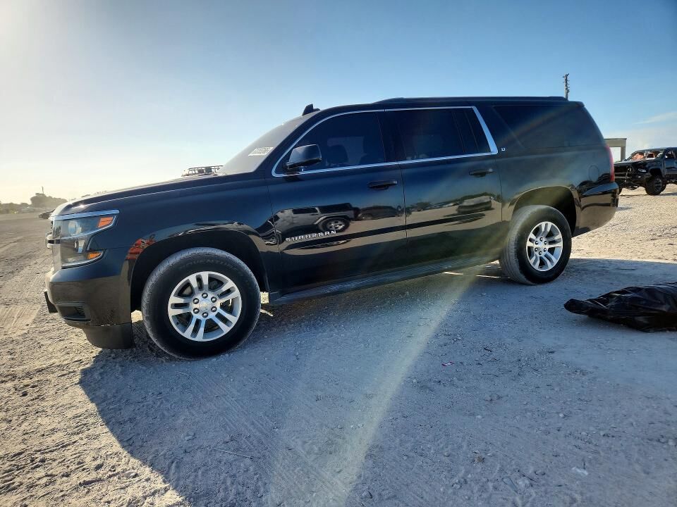 2018 CHEVROLET Suburban