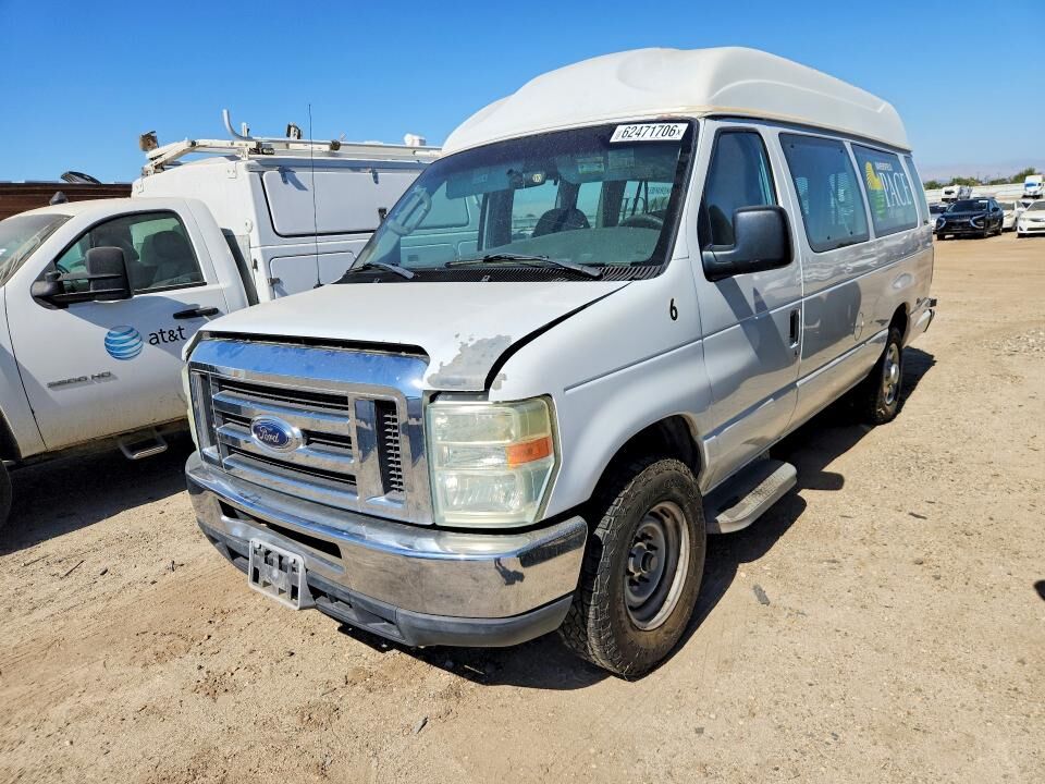 2008 FORD E-350