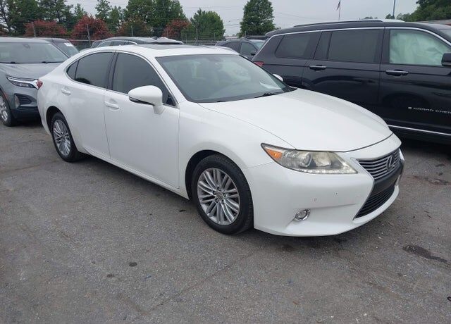 2014 LEXUS ES