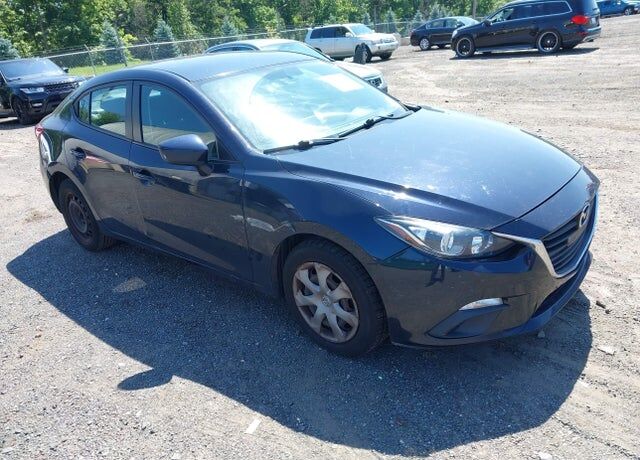 2015 MAZDA Mazda3