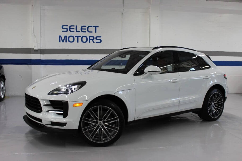 2020 PORSCHE Macan