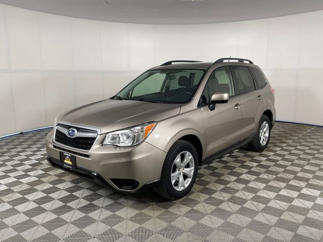 2015 SUBARU Forester