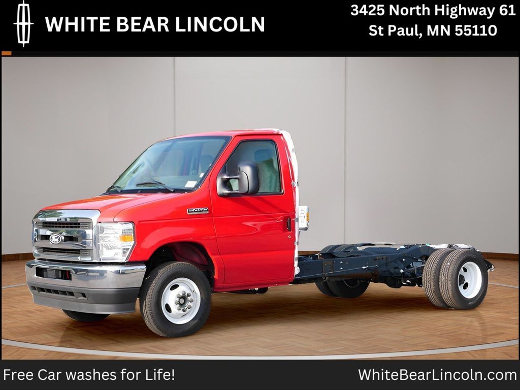2026 FORD E-450