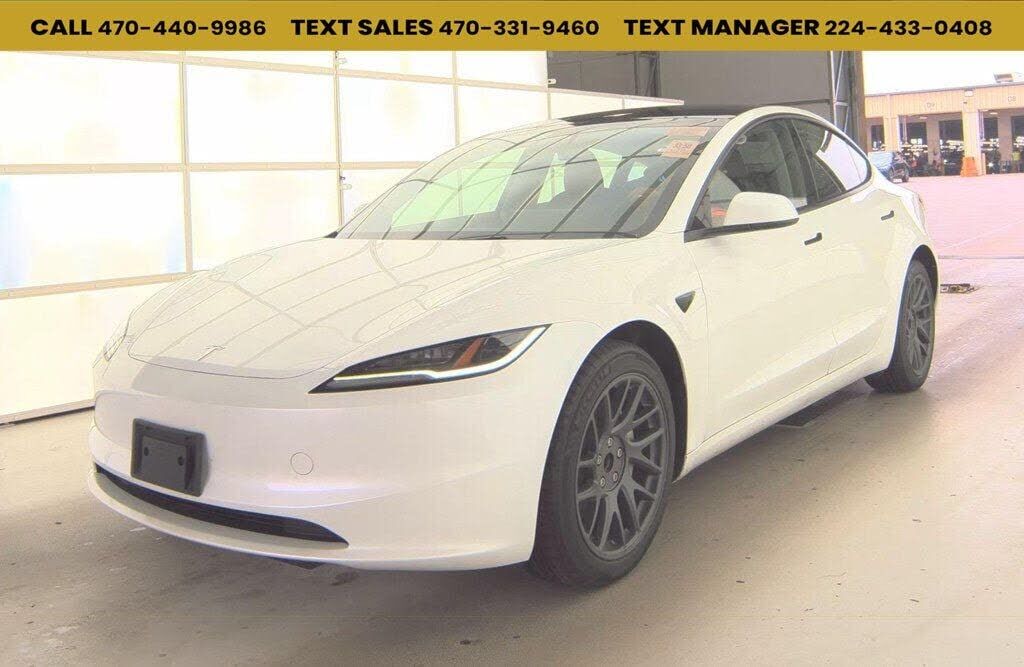 2025 TESLA Model 3