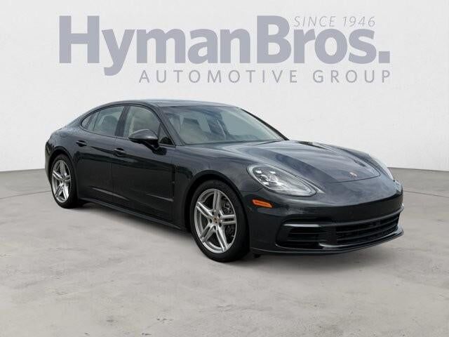 2019 PORSCHE Panamera