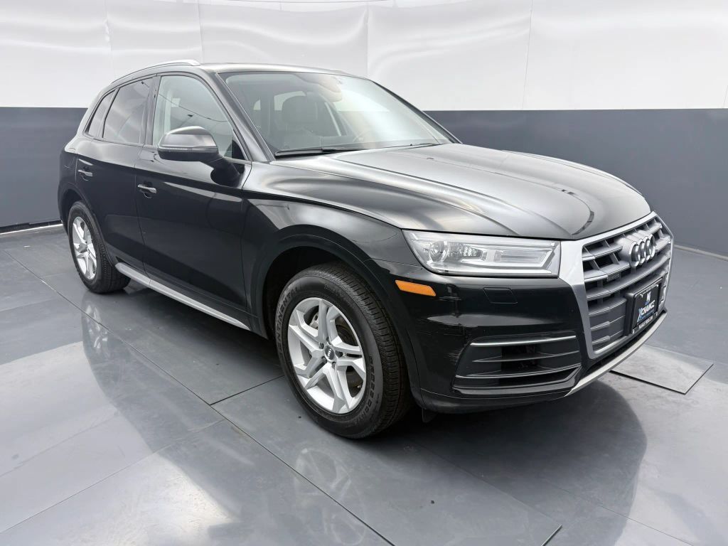 2018 AUDI Q5