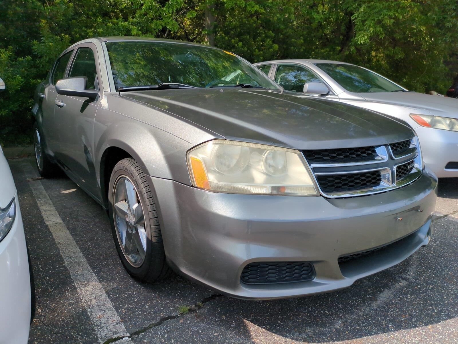 2012 DODGE Avenger