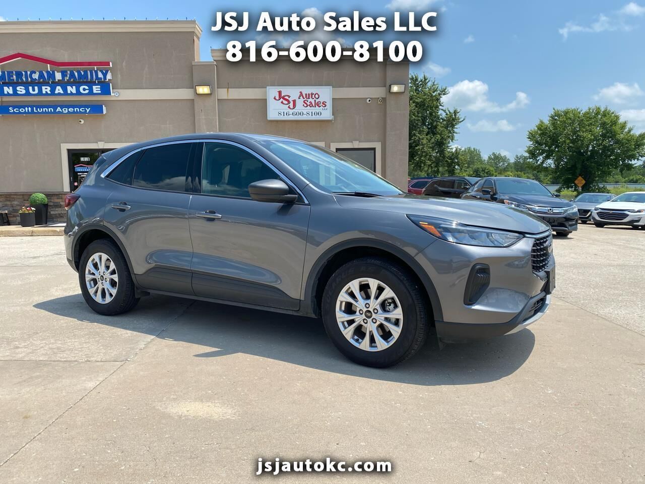 2024 FORD Escape