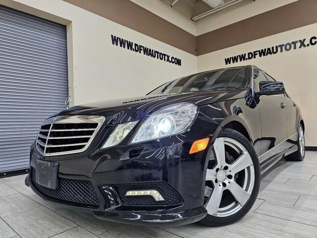 2011 MERCEDES-BENZ E-Class