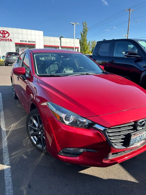 2018 MAZDA Mazda3