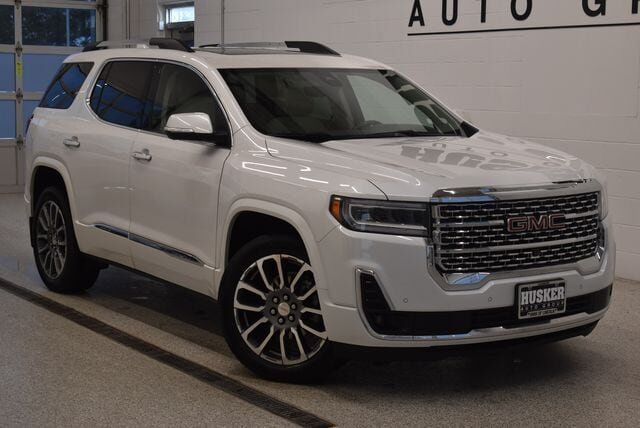 2022 GMC Acadia