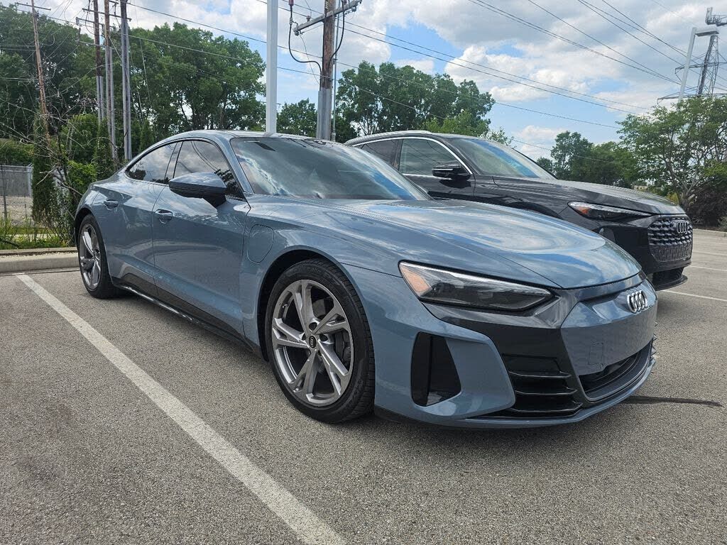 2023 AUDI e-tron GT
