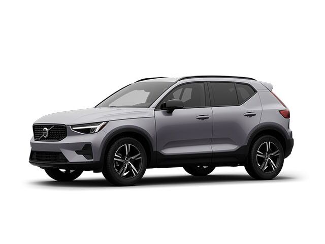 2026 VOLVO XC40