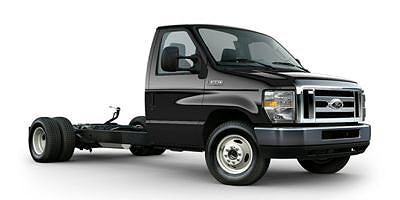 2017 FORD E-450